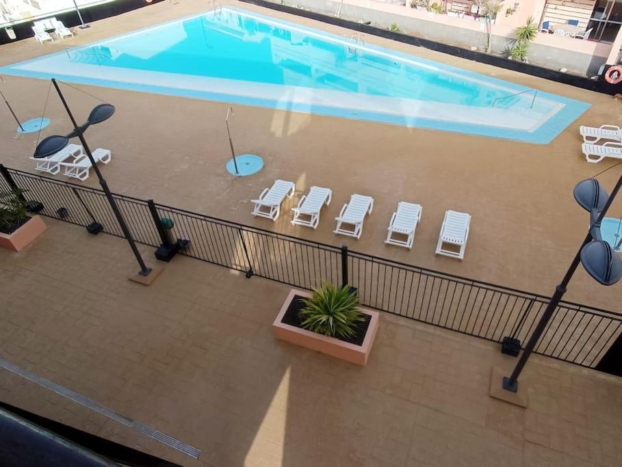Apartamento Idaira Sun Лос Кристианос Екстериор снимка